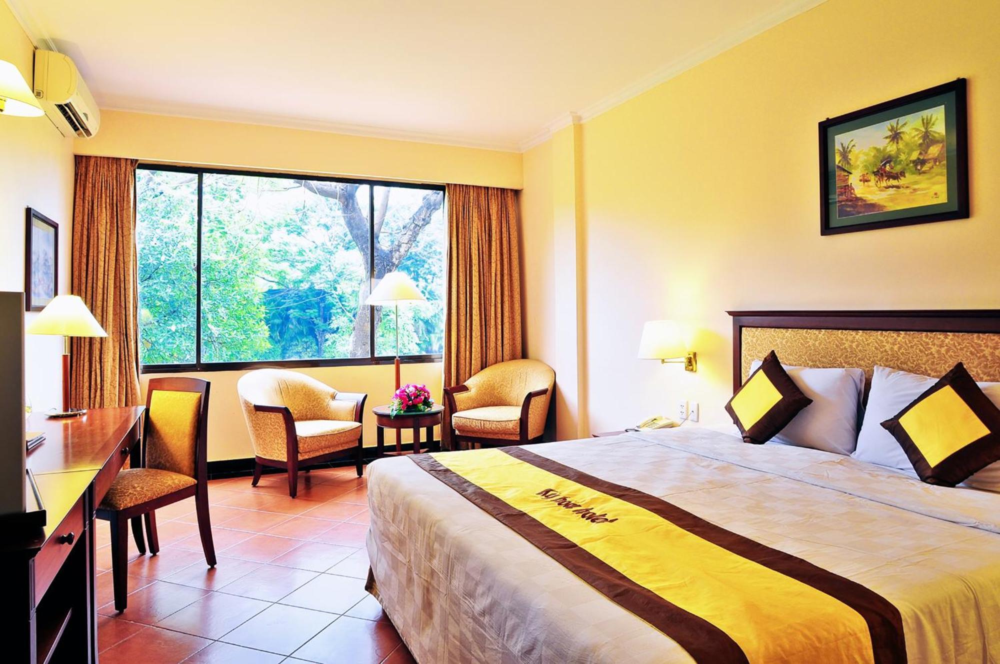 Ky Hoa Hotel Ho Chi Minh Exterior photo