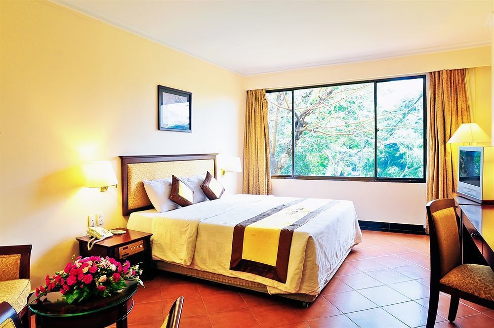 Ky Hoa Hotel Ho Chi Minh Exterior photo